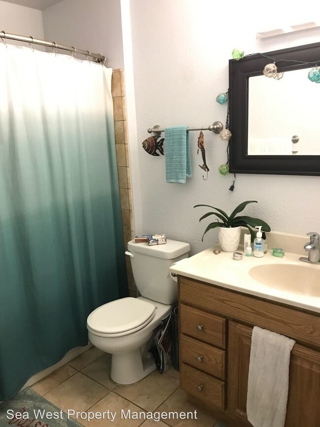 Building Photo - 2134 Manchester Ave