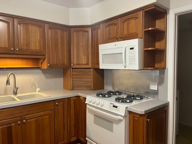 Building Photo - 839 Dracut Ln