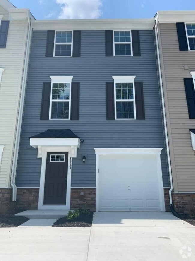 Building Photo - 8522 Devries Ln
