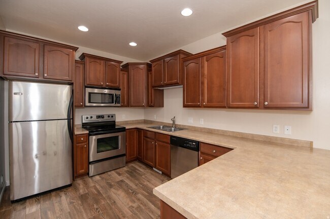 Building Photo - 3422 W Mount Cortina Way
