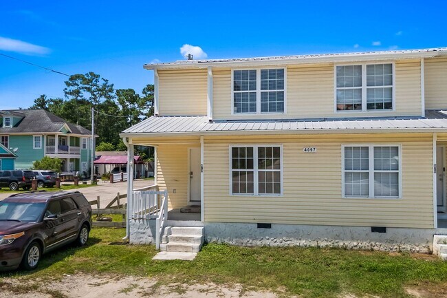 Building Photo - 4097 Mica Ave