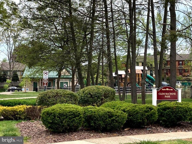 Building Photo - 219 Williams Rd