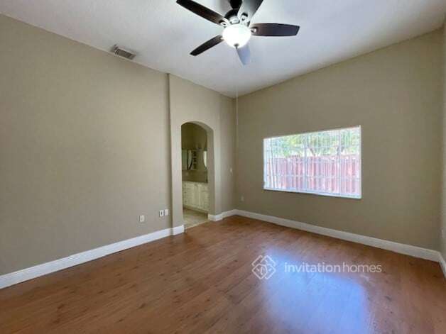 Building Photo - 14841 SW 32nd Ln