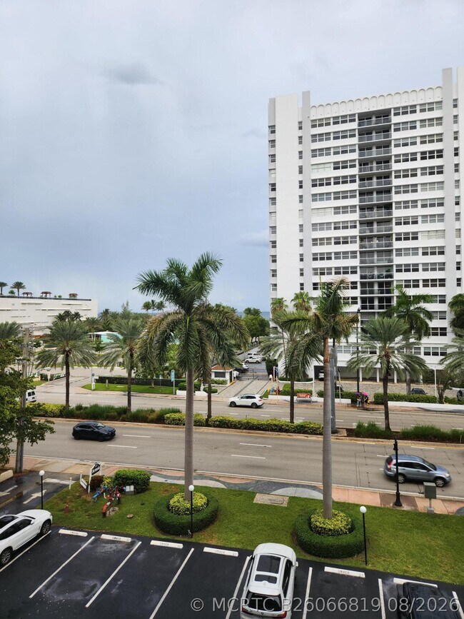 Building Photo - 1893 S Ocean Dr