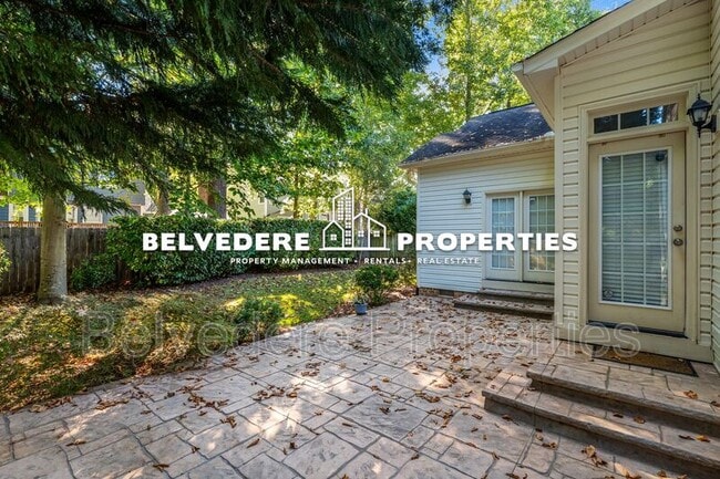 Building Photo - 4204 Peppervine Trail