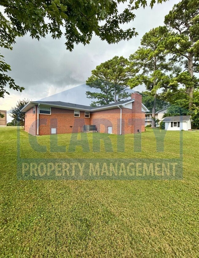 Building Photo - ***Coming soon!!***