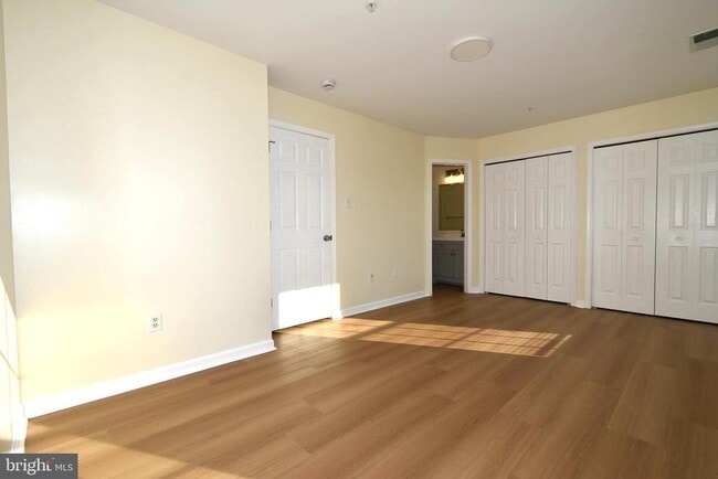 Building Photo - 1389 Walkabout Ct