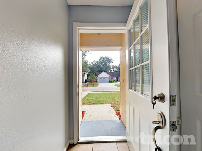 Building Photo - 910 Sunridge Point Dr