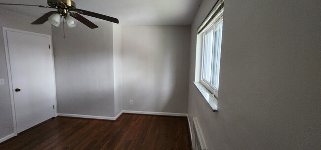 2nd Bedroom 5 - 7706 Blue Ash Rd