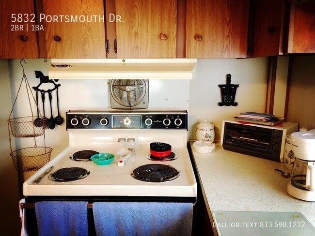 Building Photo - 5832 Portsmouth Dr