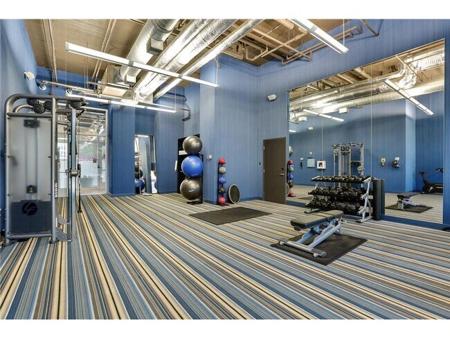 Building Photo - 901 S 2nd St