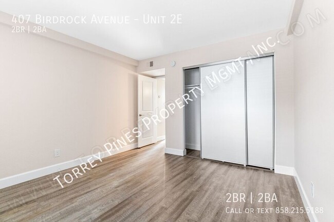 Building Photo - *2 WEEKS FREE!* 2 BR with W/D in Unit in a...