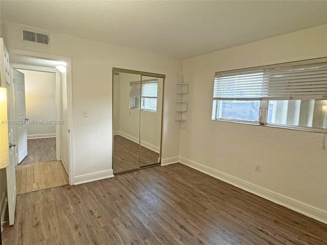 Building Photo - 8475 SW 94th St