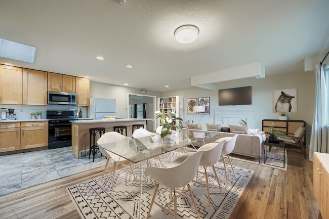 Building Photo - 3682 Chase Ct