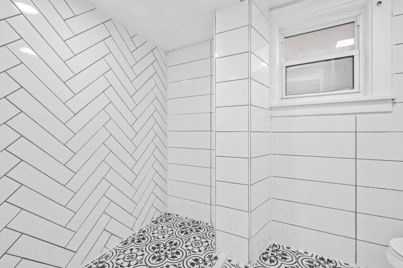 Building Photo - 2811 Brentwood Ave