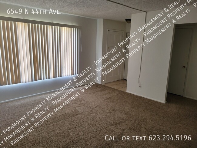 Building Photo - 6549 N 44th Ave