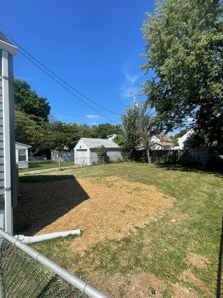 Backyard - 2502 Linwood Rd