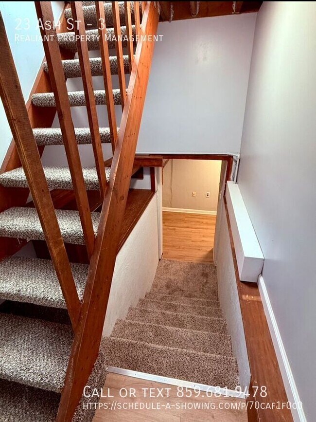 Building Photo - 23 Ash St