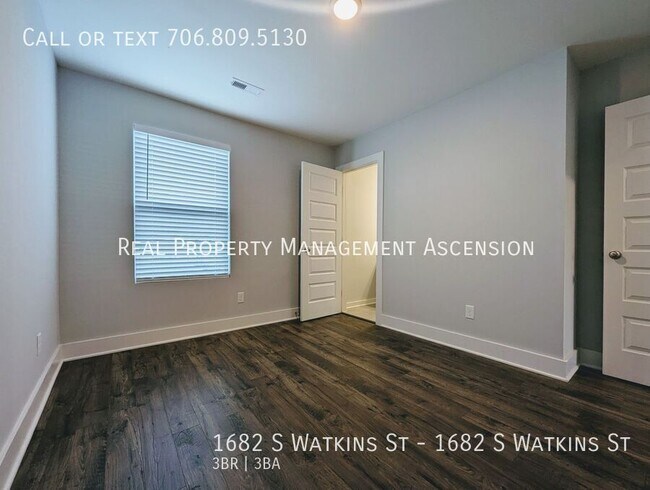 Building Photo - 1682 S Watkins St