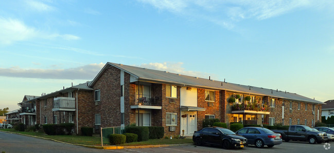 Primary Photo - Covert Ave Apartments