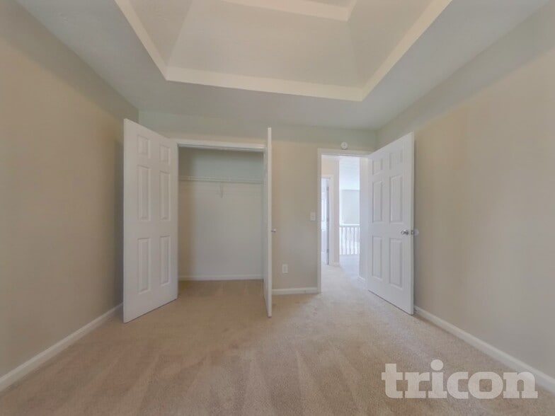 Building Photo - 63 Shadowhill Ct