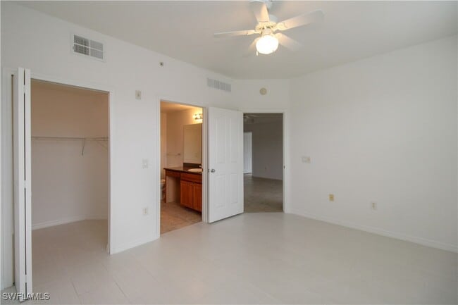 Building Photo - 13010 Positano Cir