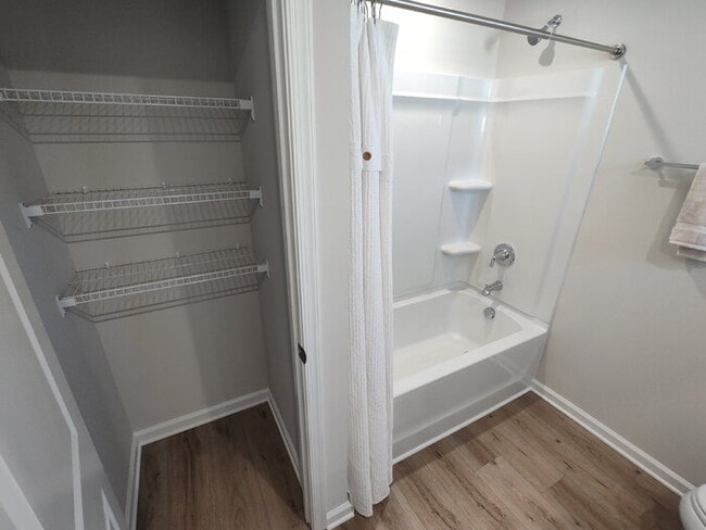 Building Photo - 104 Filly Ln