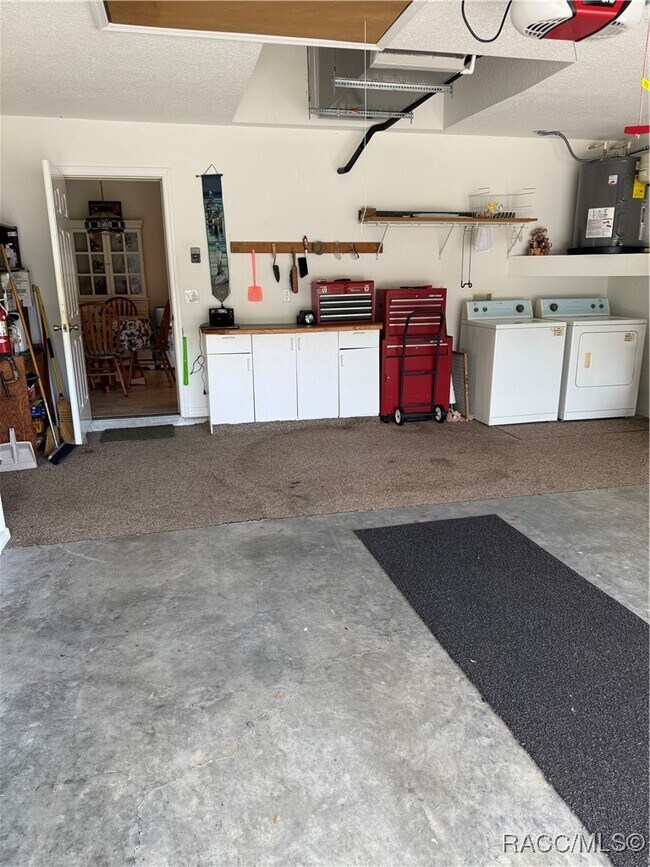 Building Photo - 2858 E Marcia St