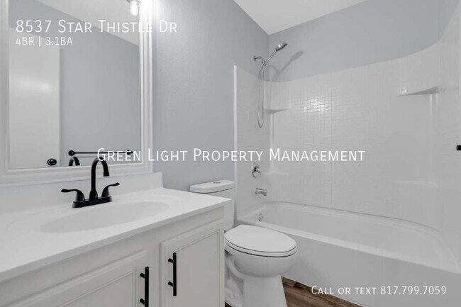 Building Photo - 8537 Star Thistle Dr