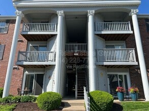 Building Photo - 7504 Triwoods Dr