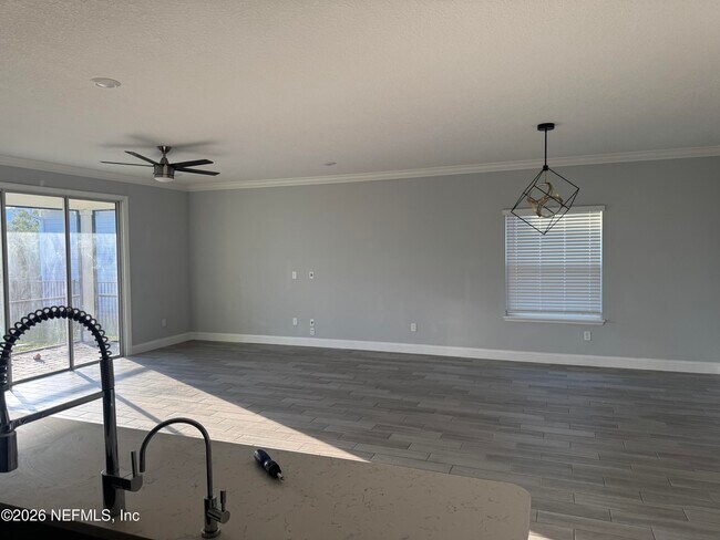 Building Photo - 229 Waterline Dr