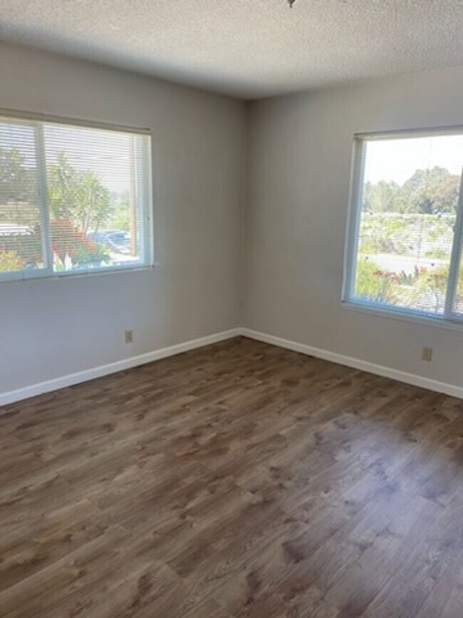 Building Photo - 765 Los Osos Valley Rd