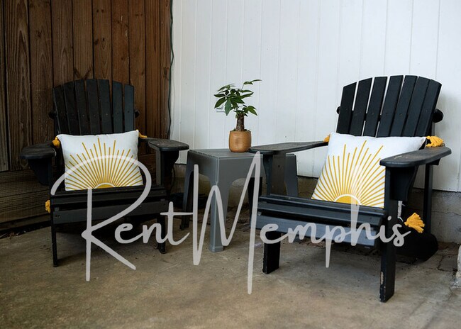 Building Photo - 1609 Forest Ave