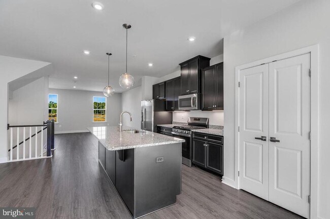 Building Photo - 8334 Graham Patrick Ave