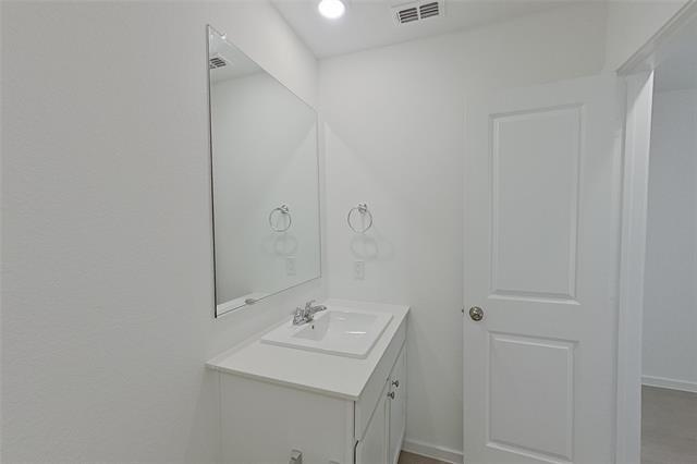 Building Photo - 831 Ginkgo Wy