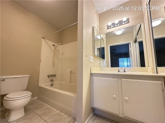Building Photo - 4873 S Torrey Pines Dr