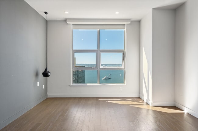 Building Photo - 1388 Kettner Blvd