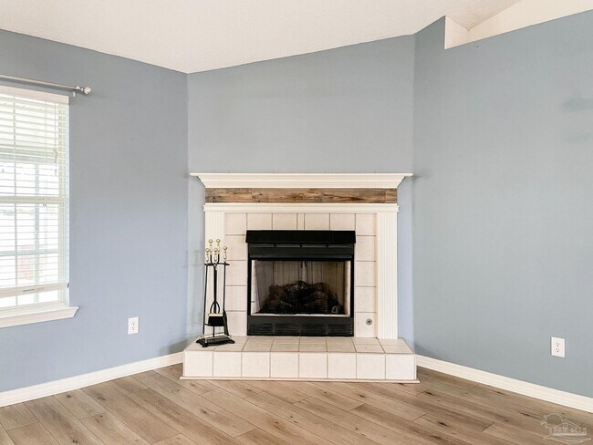 Building Photo - 7136 Fitzpatrick Rd