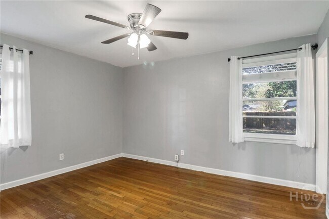 Building Photo - 5209 Habersham St