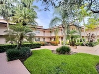 Building Photo - 8760 Azalea Ct