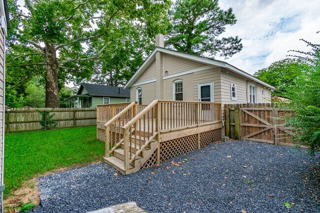 Building Photo - Single Family Norfolk Home