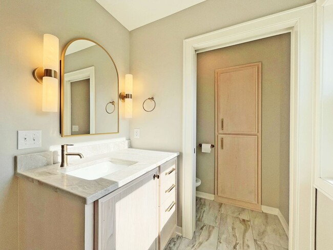 Building Photo - All New From Top To Toe, Gorgeous Home with Stunning Kitchen, Primary Suite, Family Room & More!