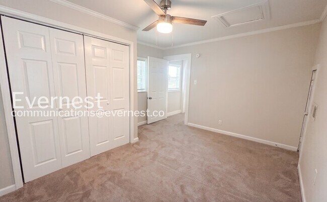 Building Photo - 4-Bed/2-Bath/Pet Friendly/Available Soon!