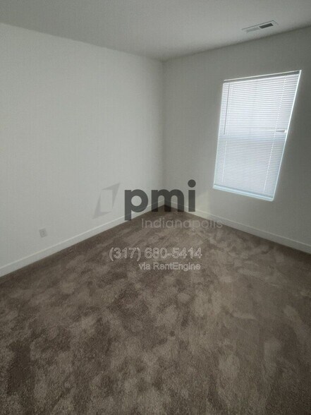 Building Photo - 2948 Woods Edge Dr