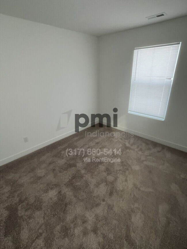 Building Photo - 2948 Woods Edge Dr