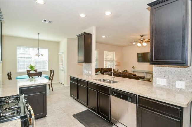 Building Photo - 2214 Granite Park Ln