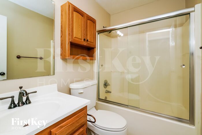 Building Photo - 4126 Beechwood Ct
