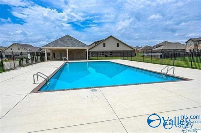 Building Photo - 219 Alonzo Toney Dr