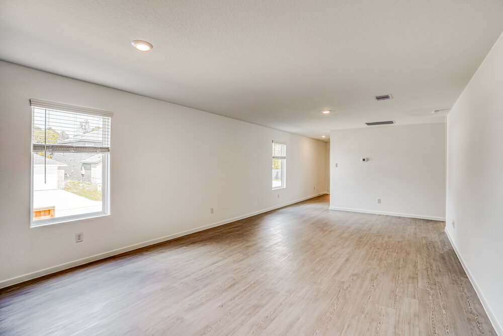 Building Photo - 15231 Abella Dr