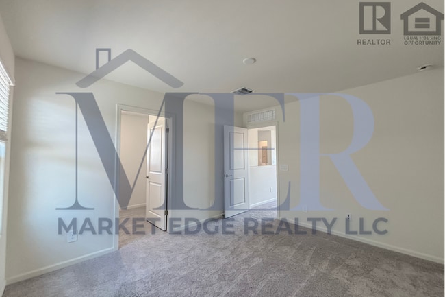 Building Photo - 4Bed/3Bath Home at I10/Wilmot Rd! $199 MOV...